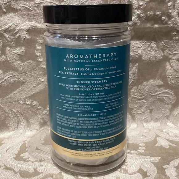 EUCALYPTUS TEA AROMATHERAPY SHOWER STEAMERS BY BATH AND BODY WORKS - Picture 2 of 2